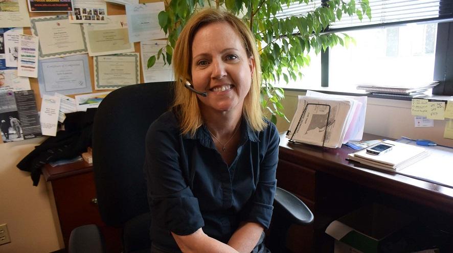 FEATURE STORY Helpline 886 x 495.jpg