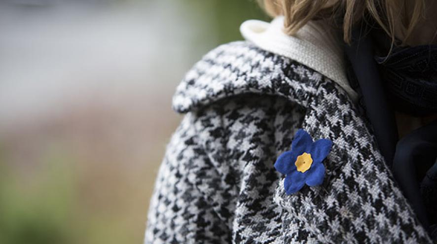 Forget Me Not pin